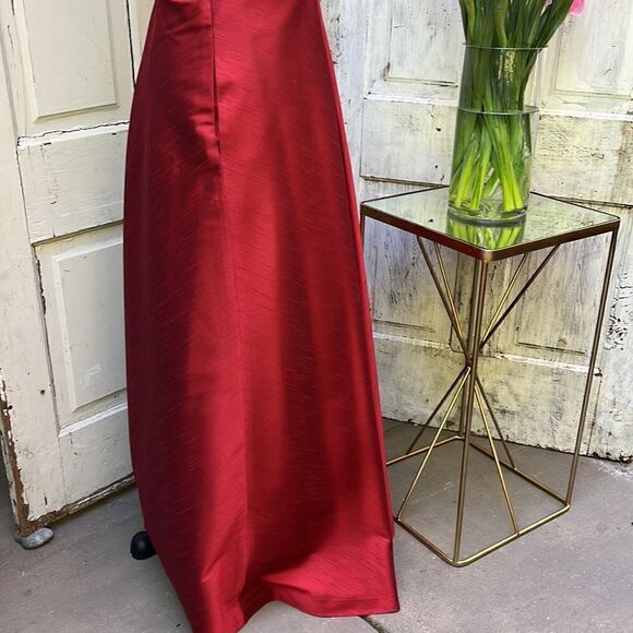 ALFRED SUNG FLOOR LENGTH PROM DRESS, Size - Picture 2 of 10